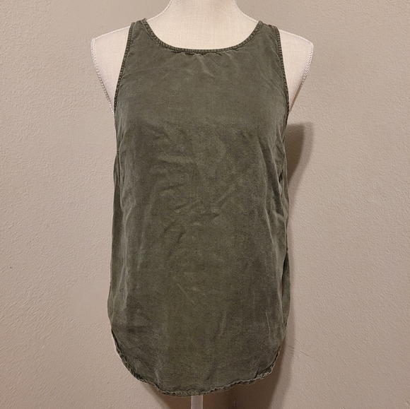 Universal Threads Khaki Green Button Tank Top - Picture 1 of 8